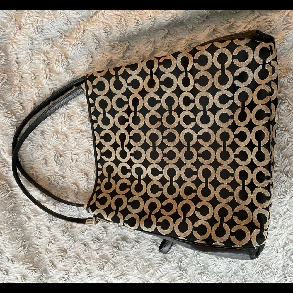 Coach Shoulder Bag